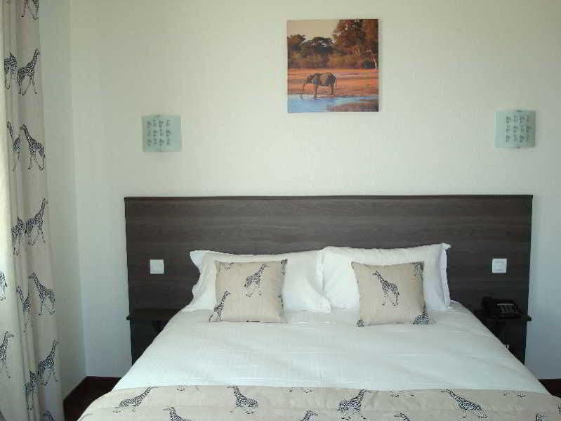 Brit Hotel Azur Saint-André-de-la-Marche 외부 사진